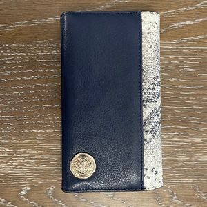 Vince Camuto leather wallet